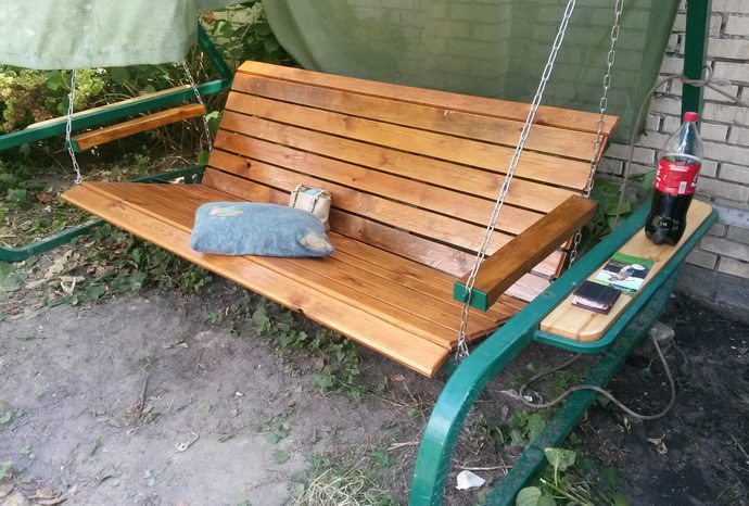 Металлические качели