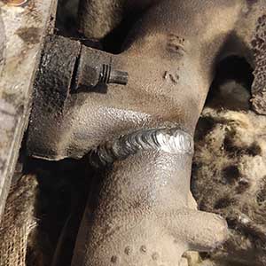 вырезка поддона под тягу